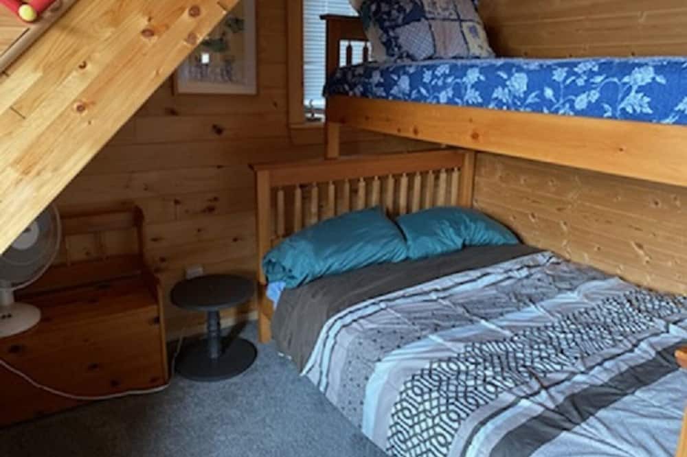 Photo of Bedroom in Grand Beach