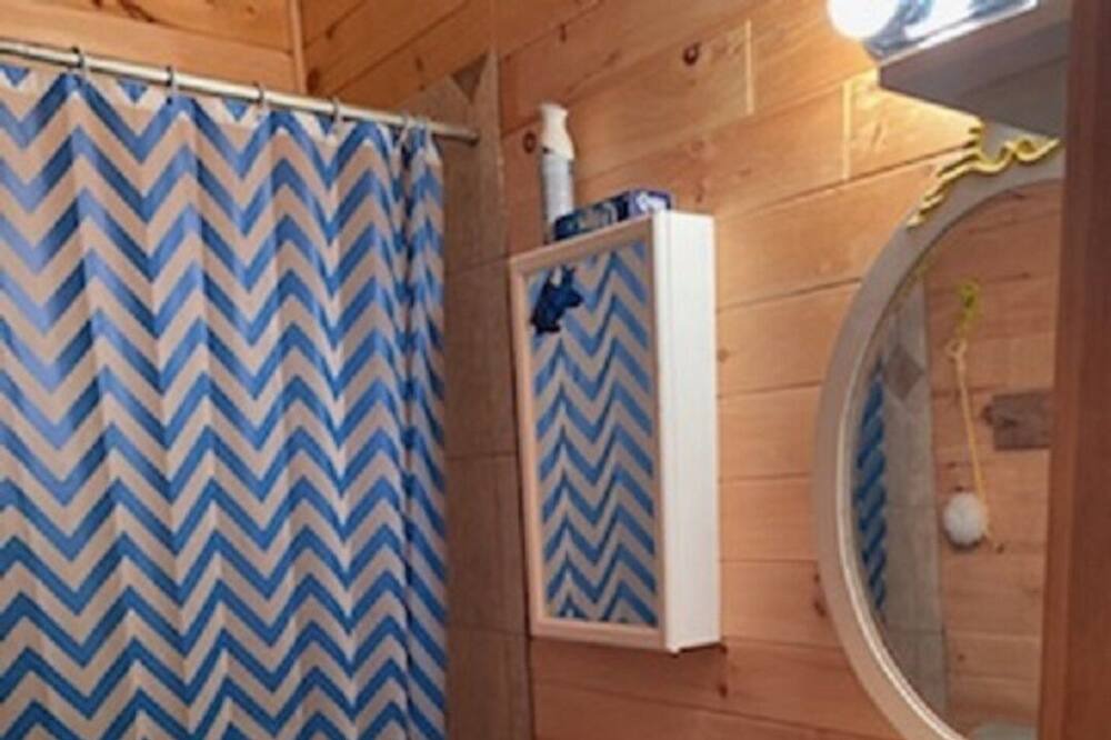 Photo of Bathroom in Grand Beach