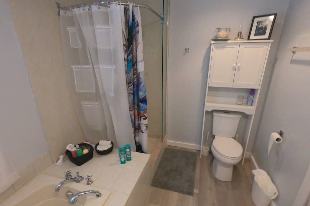 Photo of Bathroom in Rideau Lakes