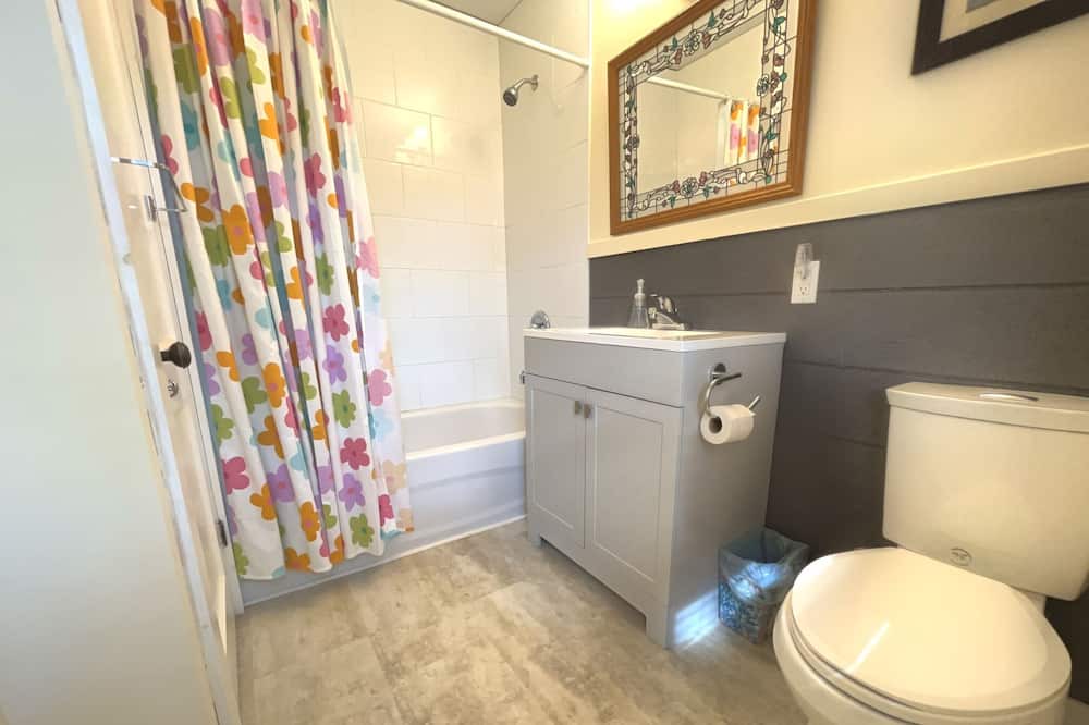 Photo of Bathroom in Rideau Lakes