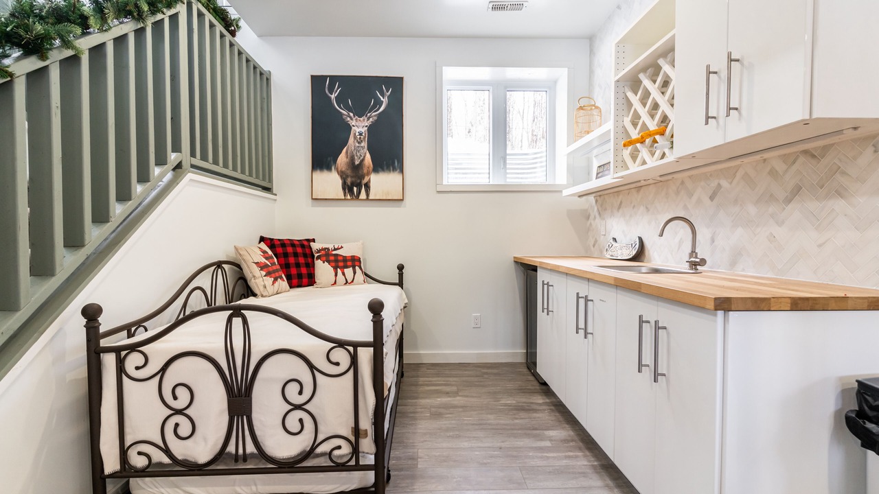 Photo of Kitchen in Marmora and Lake