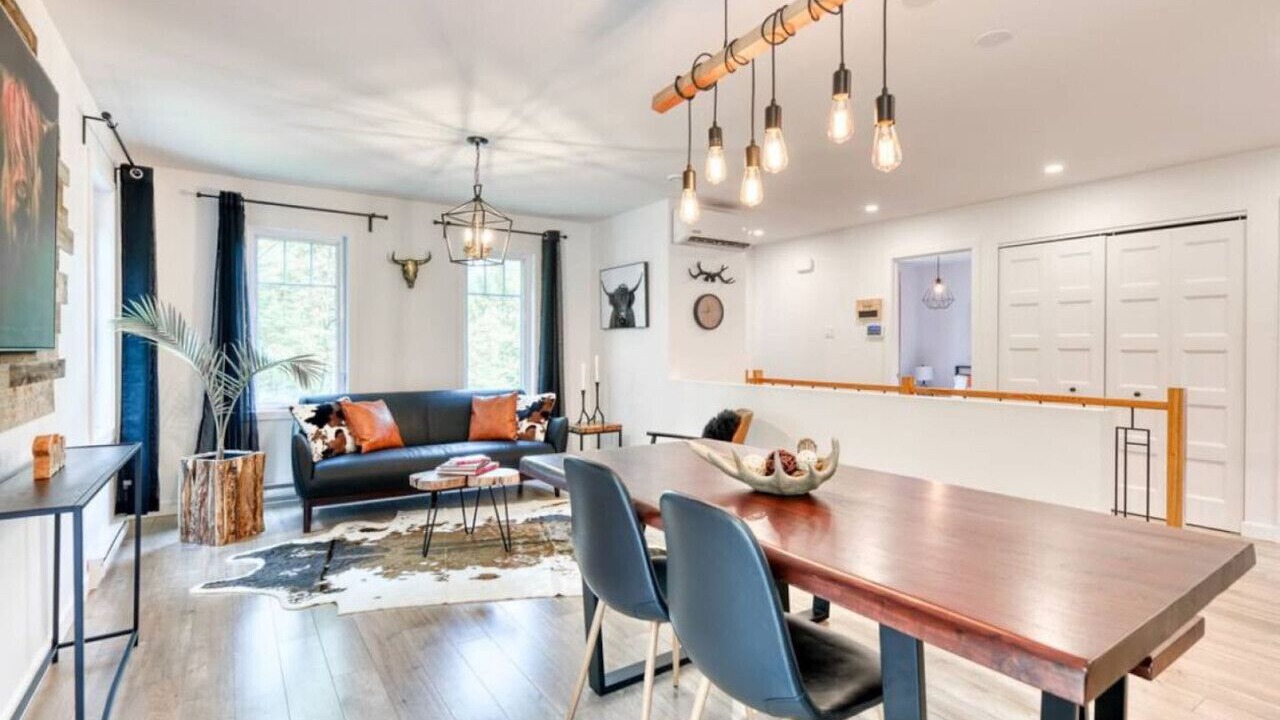 Photo of Livingroom in Entrelacs