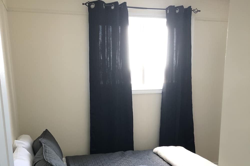 Photo of Bedroom in Arnold's Cove
