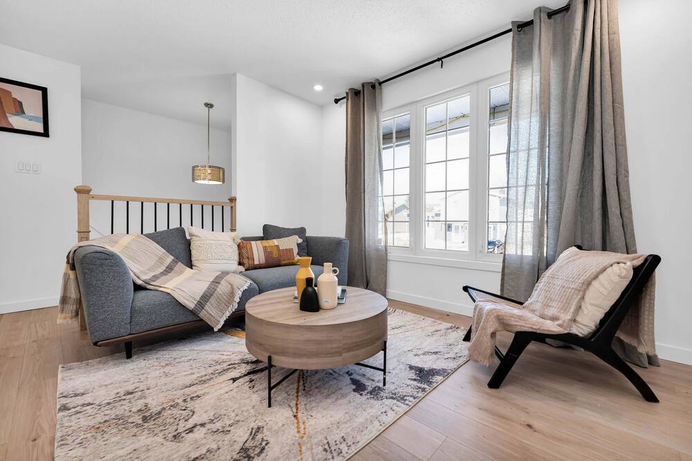 Photo of Livingroom in Downtown Gatineau