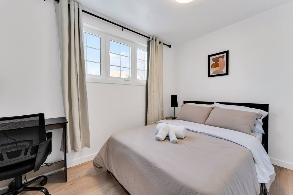 Photo of Bedroom in Downtown Gatineau