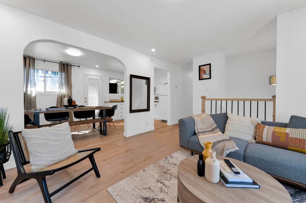Photo of Livingroom in Downtown Gatineau