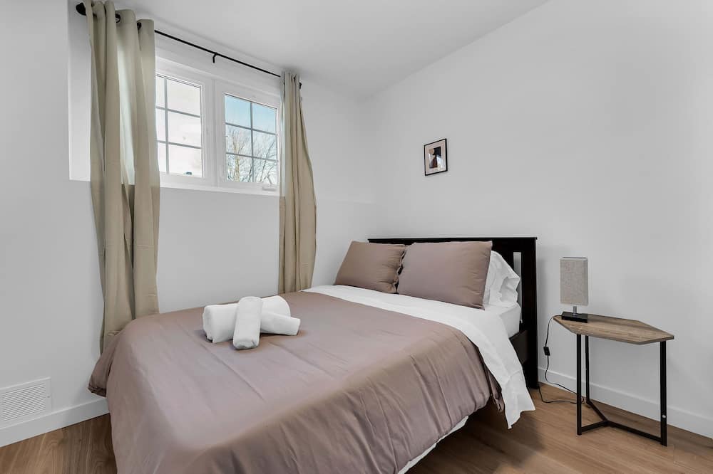 Photo of Bedroom in Downtown Gatineau