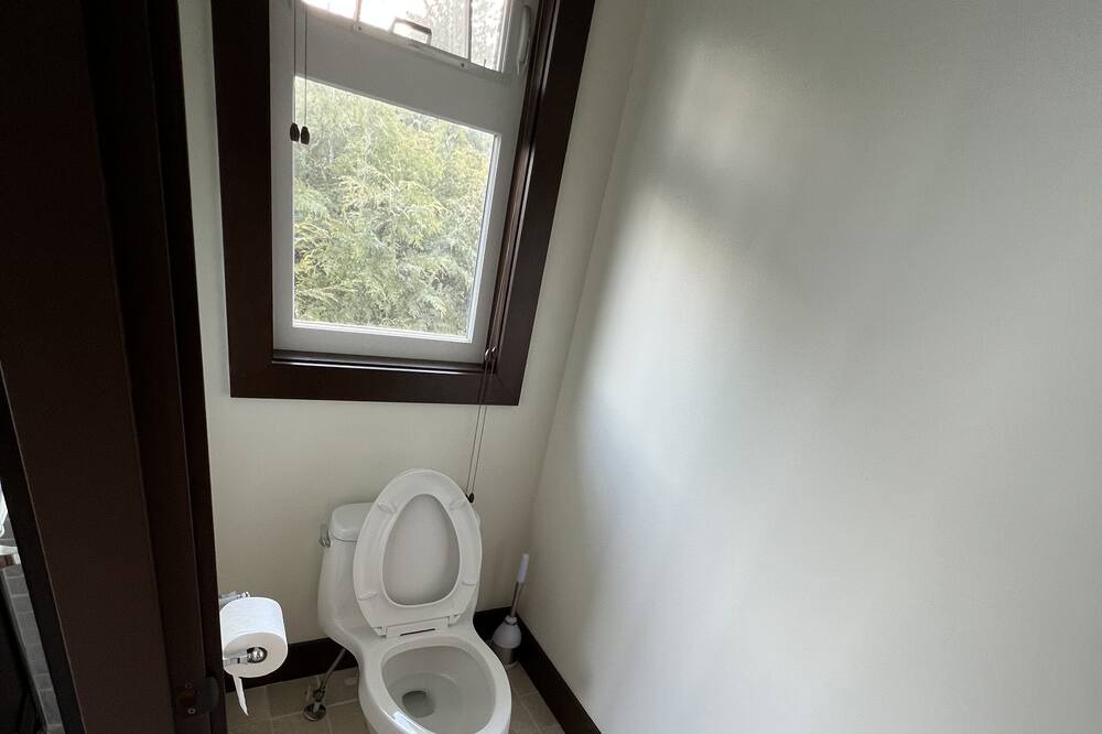 Photo of Bathroom in West Vancouver