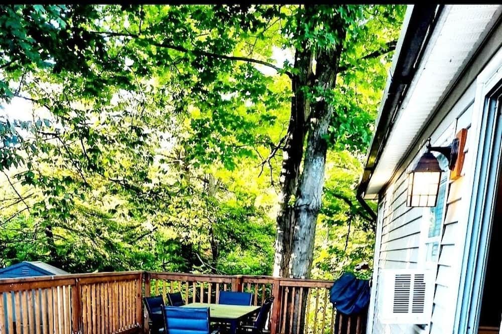 Photo of Patio Balcony in Sherkston