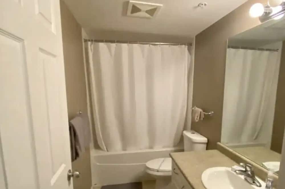 Photo of Bathroom in North End
