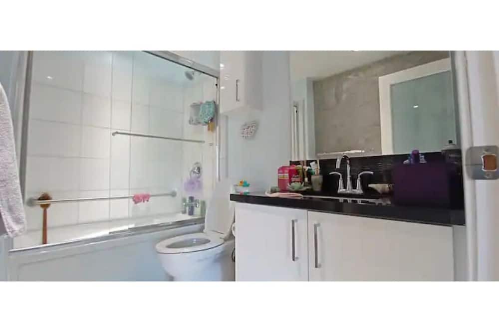 Photo of Bathroom in Regional District of Nanaimo