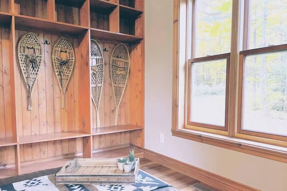 Photo of Bedroom in Sainte-Ann-des-Lacs