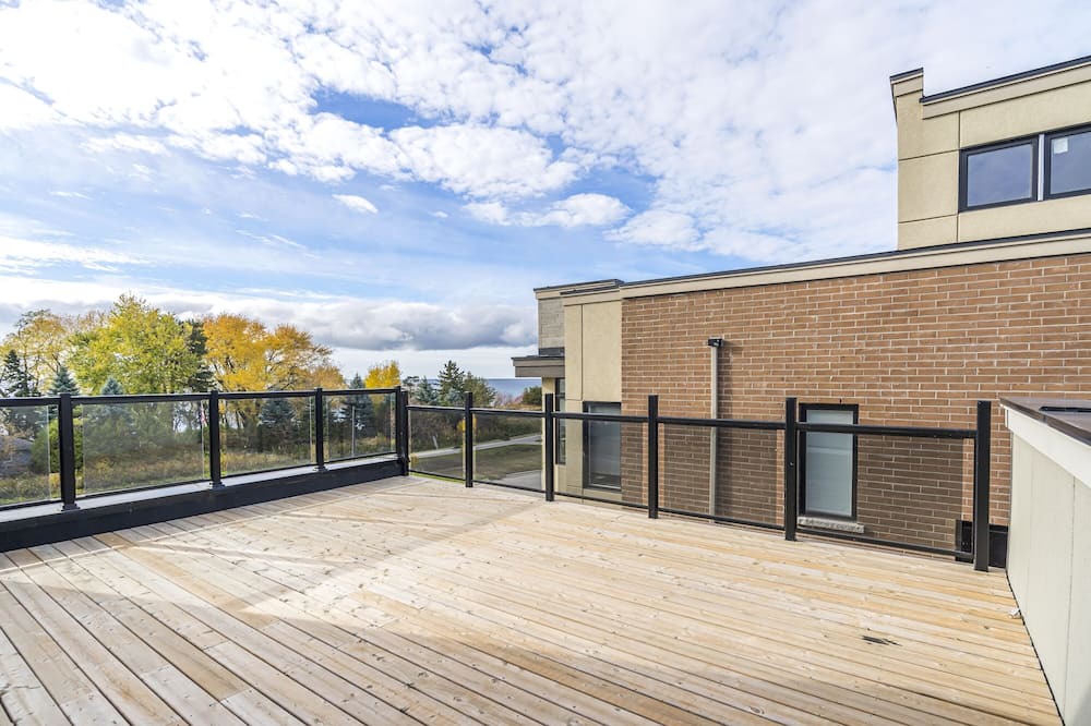 Photo of Outdoor in Bowmanville