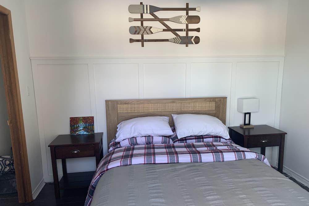 Photo of Bedroom in Ahmic Harbour