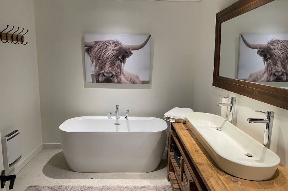 Photo of Bathroom in Mont-Laurier