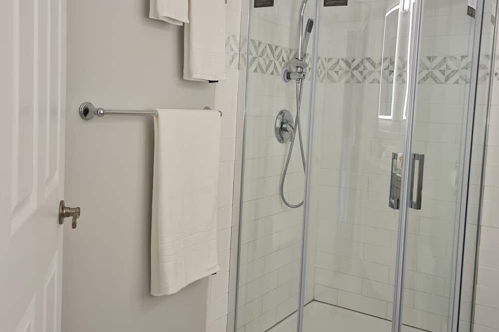 Photo of Bathroom in Regional District of Nanaimo