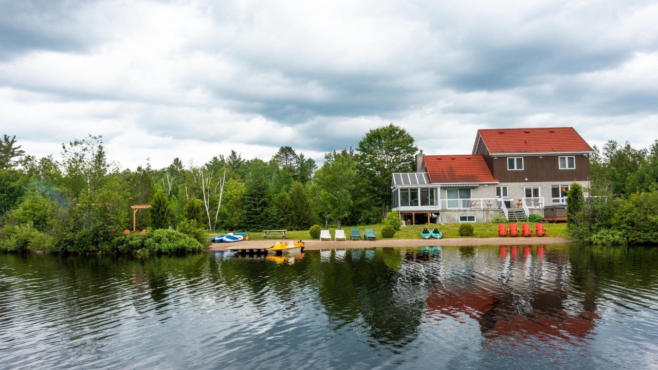 Photo of Outdoor in Chertsey