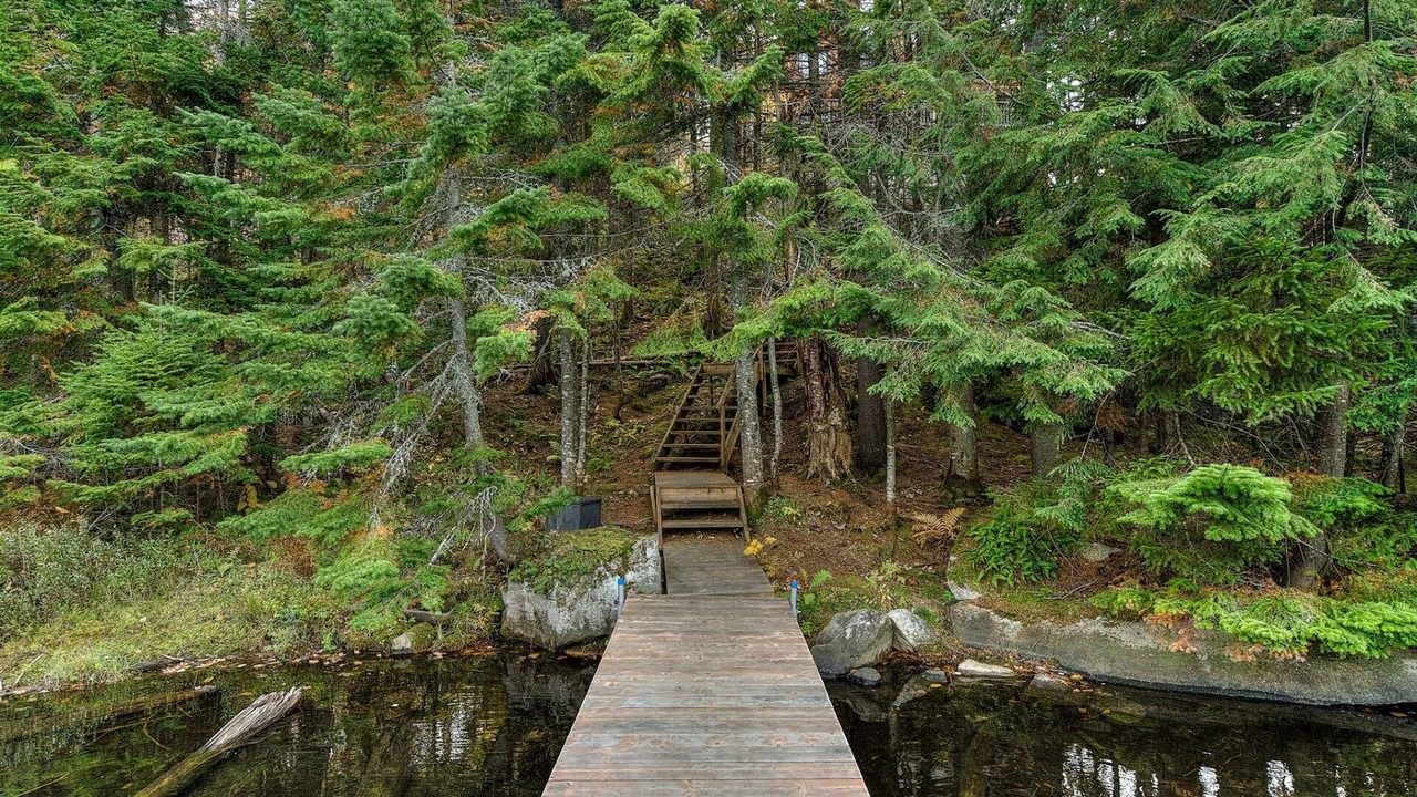 Photo of Others in Montcalm