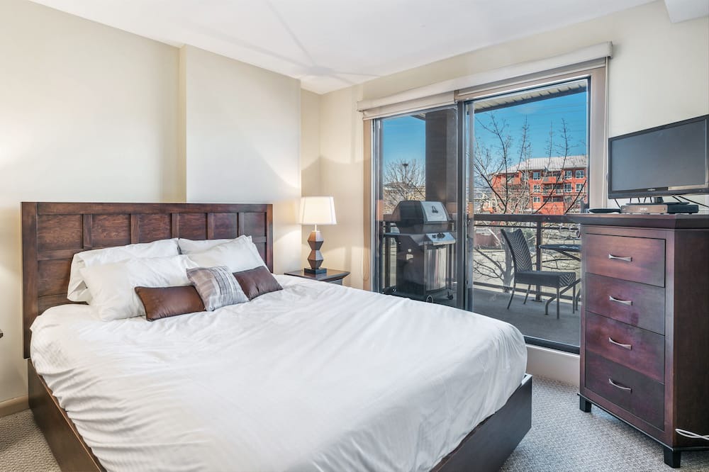 Photo of Bedroom in South Pandosy