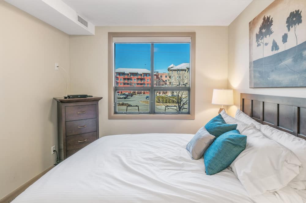 Photo of Bedroom in South Pandosy