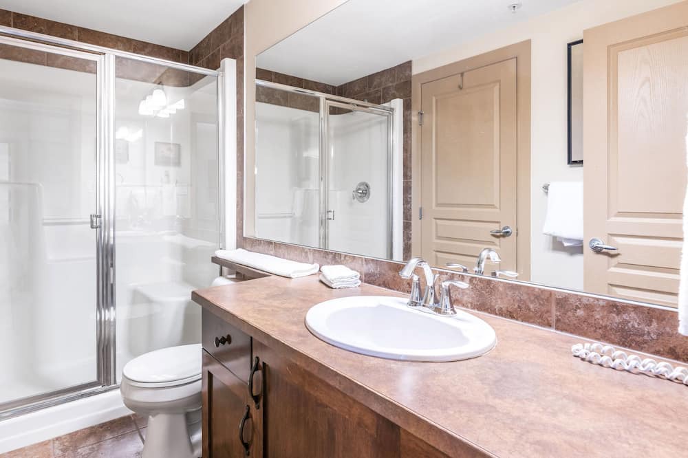 Photo of Bathroom in South Pandosy