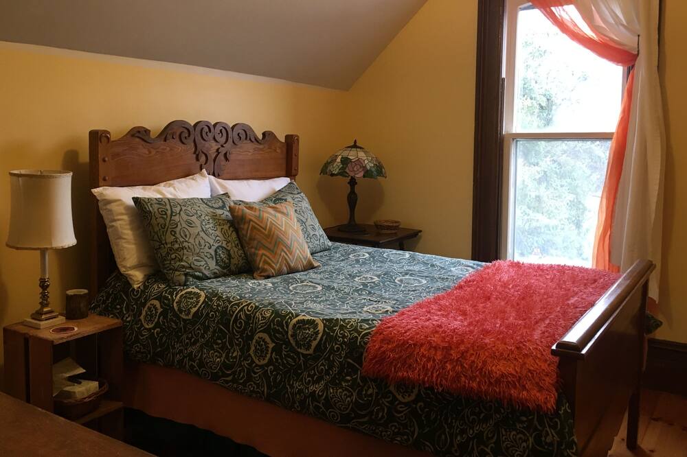 Photo of Bedroom in Rideau Lakes