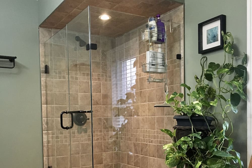 Photo of Bathroom in Rideau Lakes