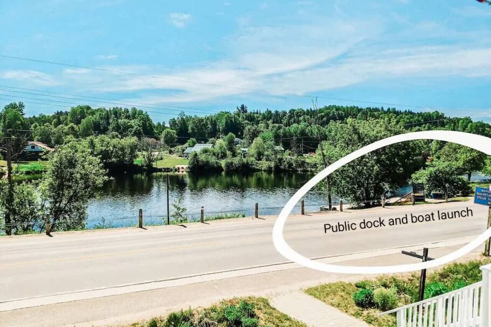 Photo of Others in Burk's Falls