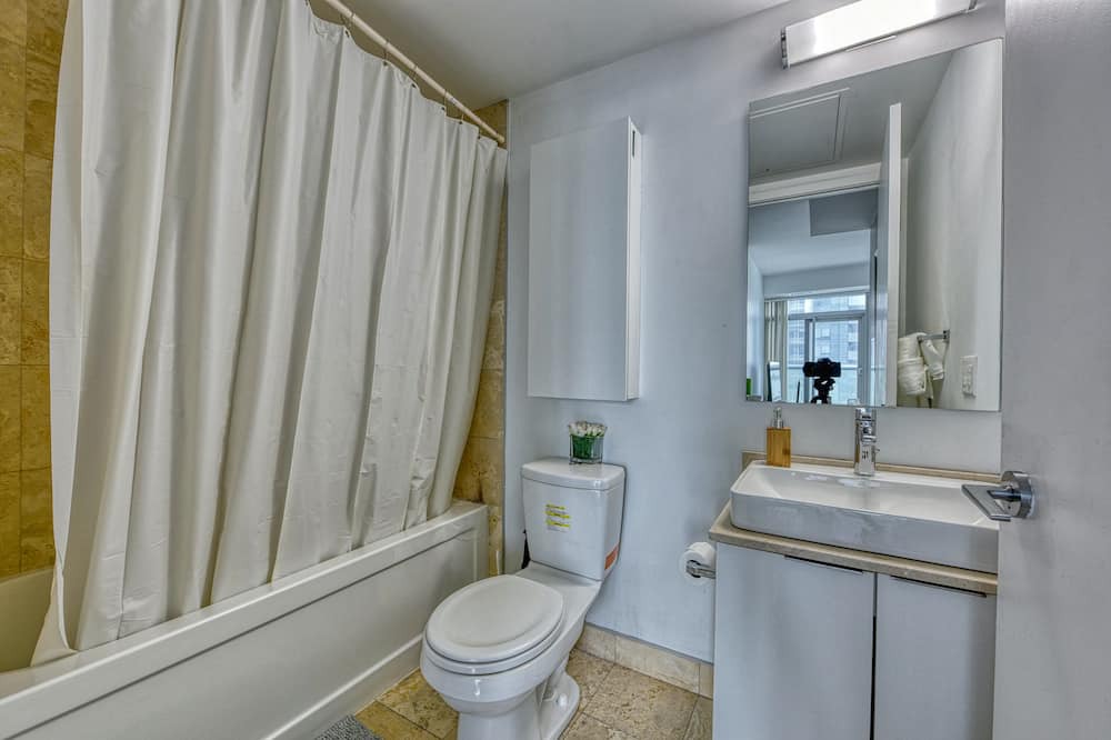 Photo of Bathroom in Quidi Vidi