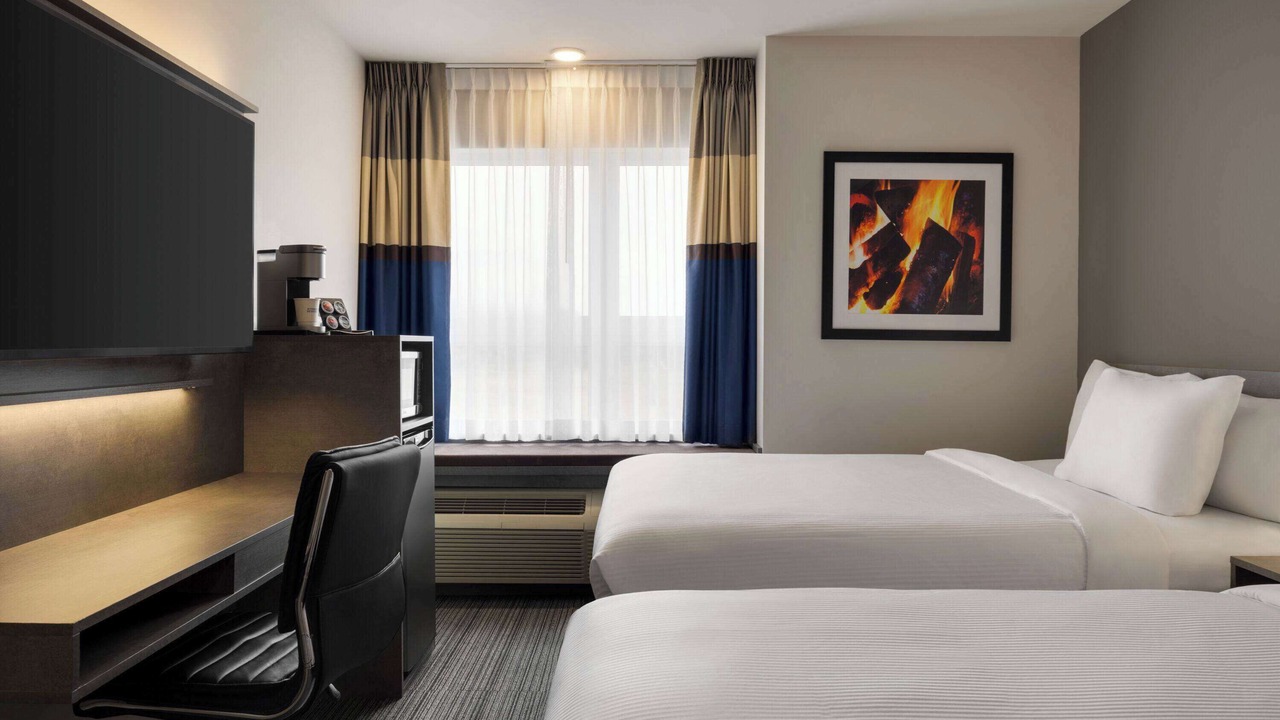 Photo of Bedroom in Boisbriand