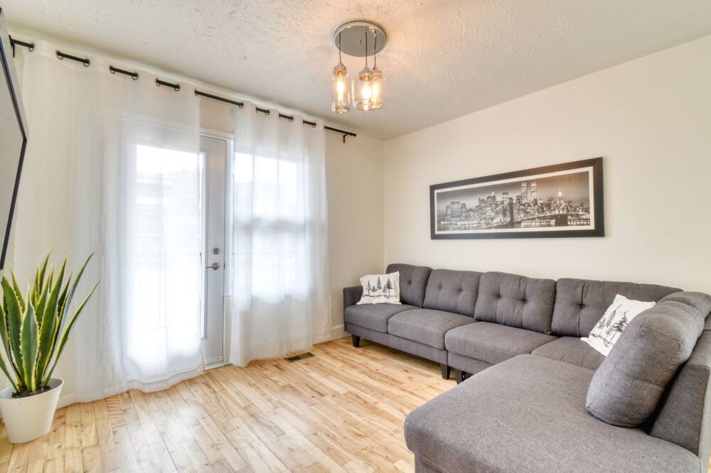 Photo of Livingroom in Duberger-Les Saules