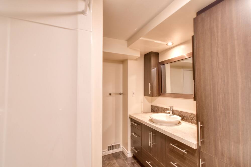 Photo of Bathroom in Duberger-Les Saules