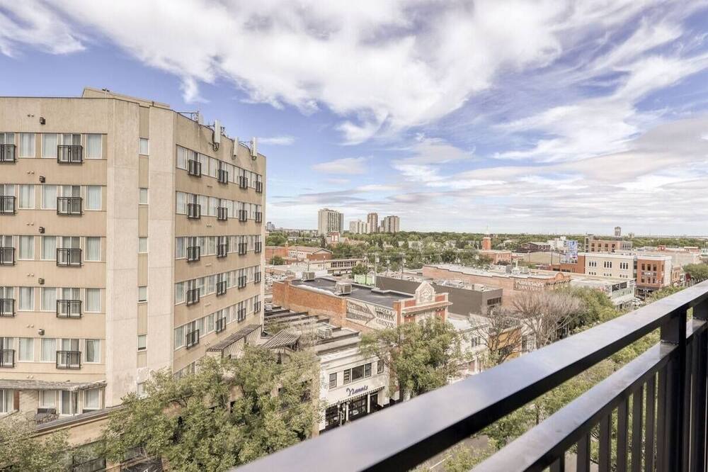 Photo of Outdoor in Whyte ave