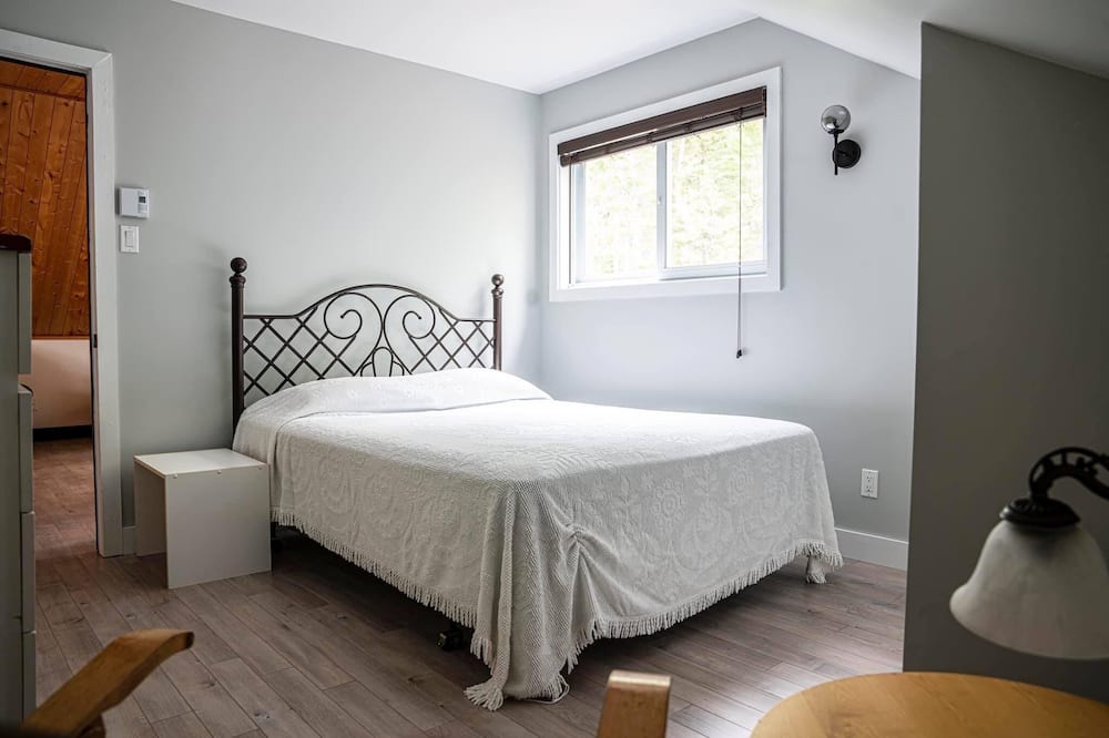 Photo of Bedroom in Saint-Simeon