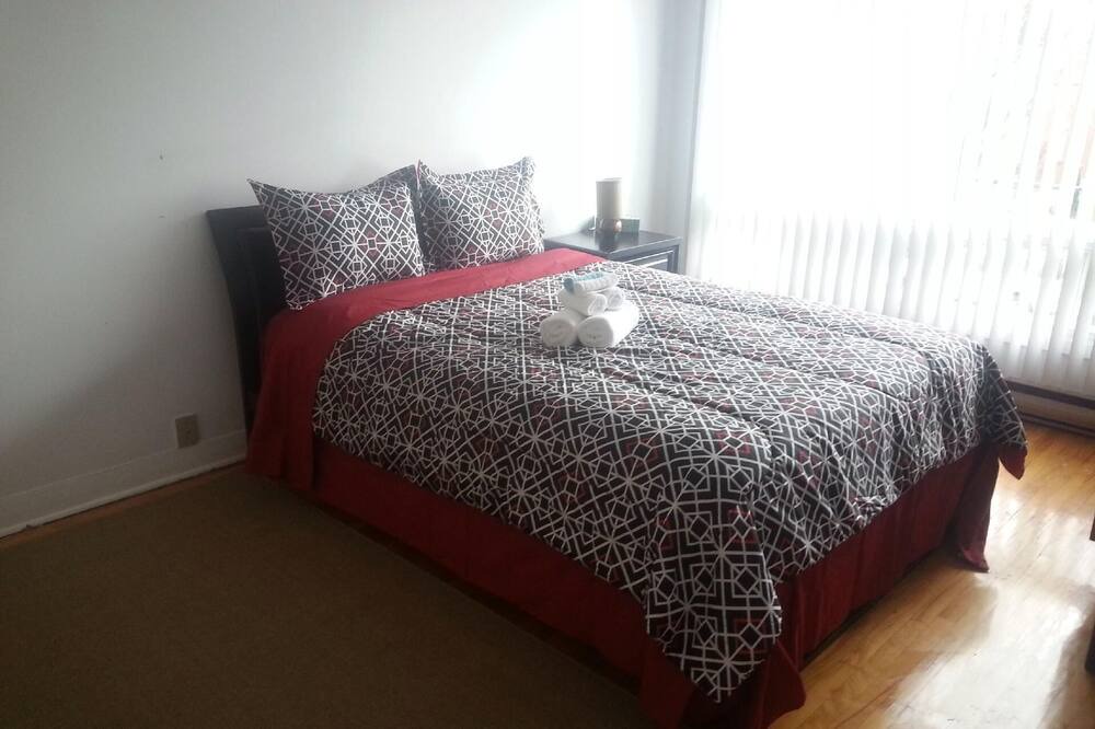 Photo of Bedroom in LaSalle