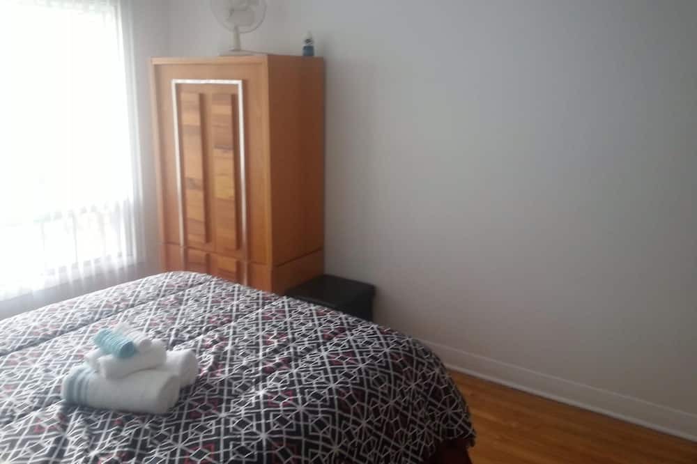 Photo of Bedroom in LaSalle