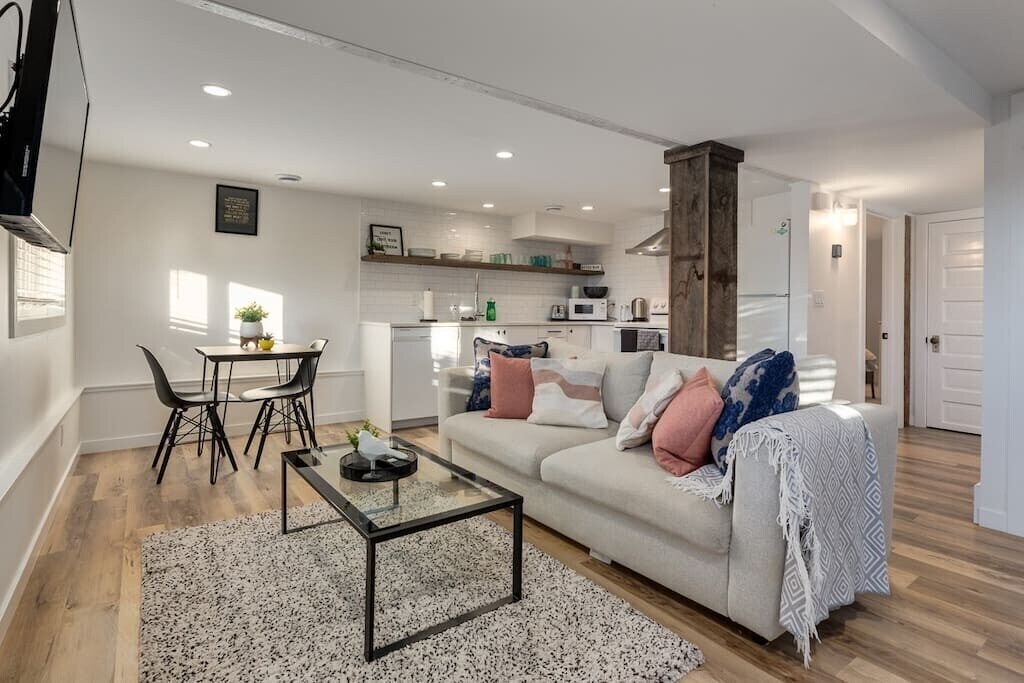 Photo of Livingroom in Inglewood