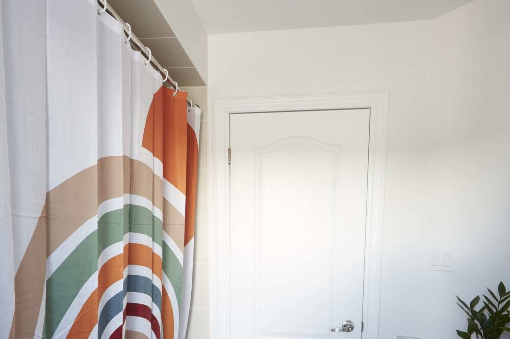 Photo of Bathroom in Oro-Medonte