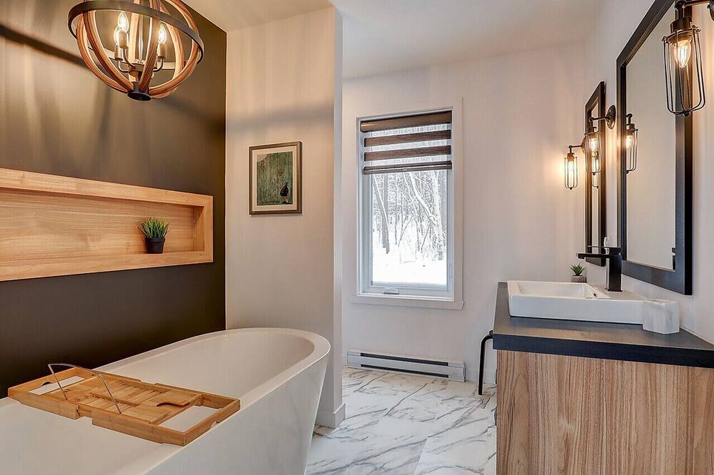 Photo of Bathroom in Val-Racine