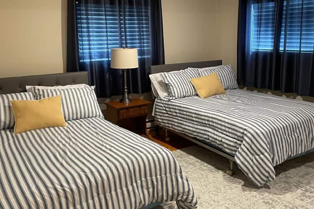 Photo of Bedroom in Shelburne