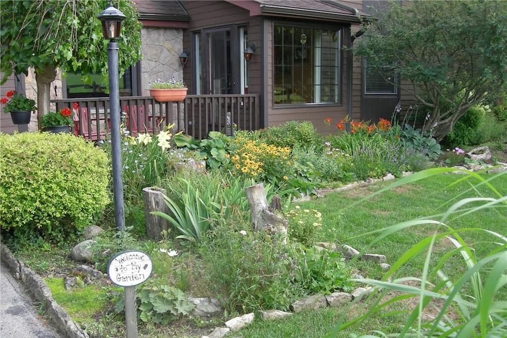 Photo of Outdoor in Georgian Bluffs