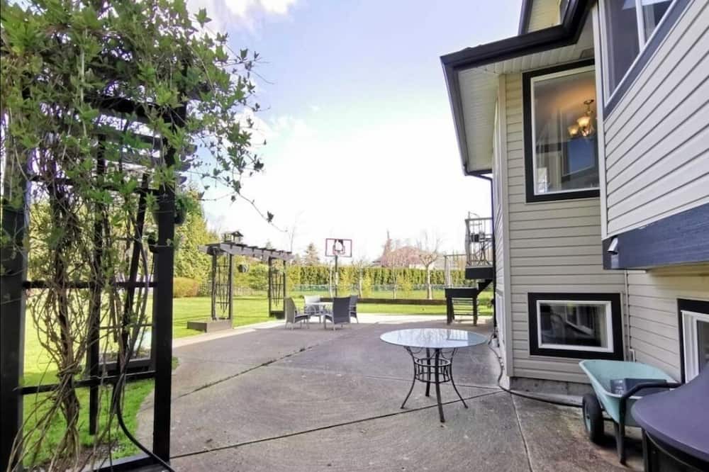 Photo of Outdoor in Maple Ridge