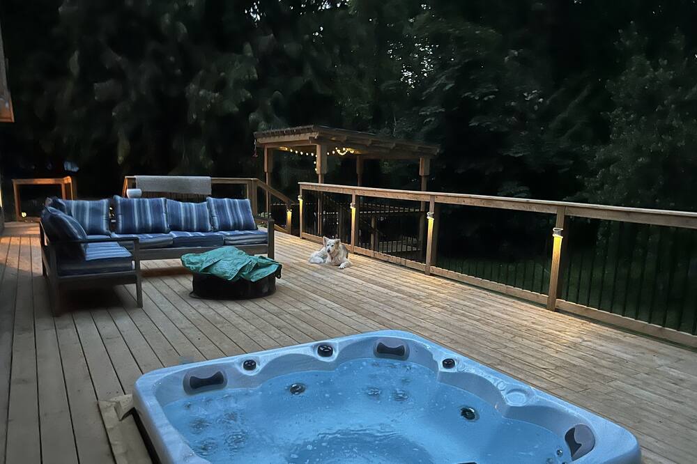 Photo of Outdoor in Fanny Bay