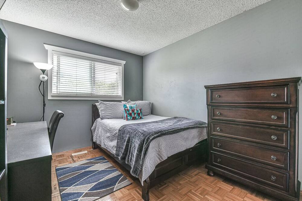 Photo of Bedroom in Maple Ridge