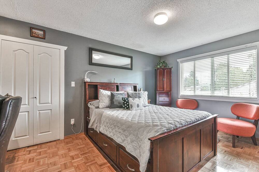 Photo of Bedroom in Maple Ridge