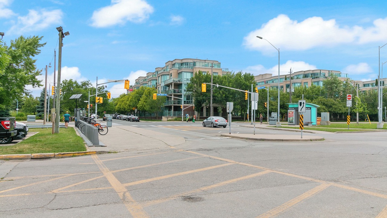 Photo of Outdoor in Leslieville