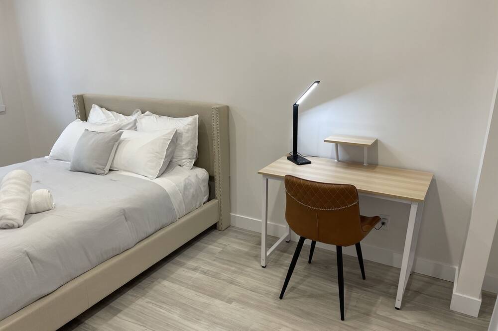 Photo of Bedroom in Laval