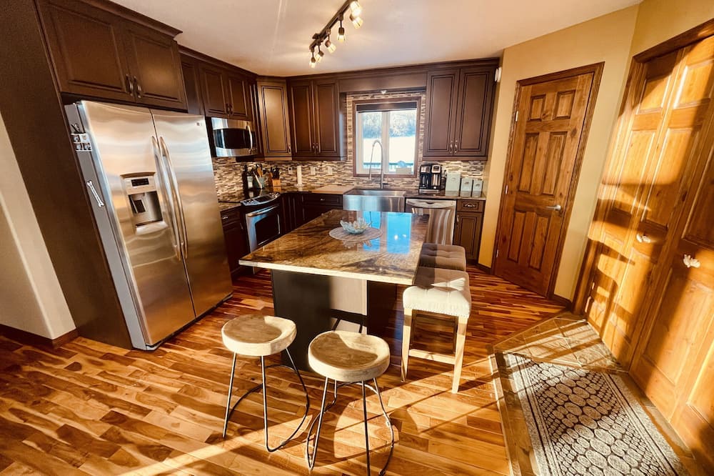 Photo of Kitchen in Grayson
