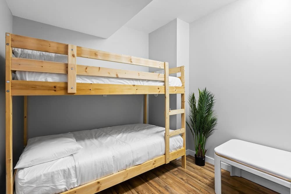 Photo of Bedroom in Townline Hill