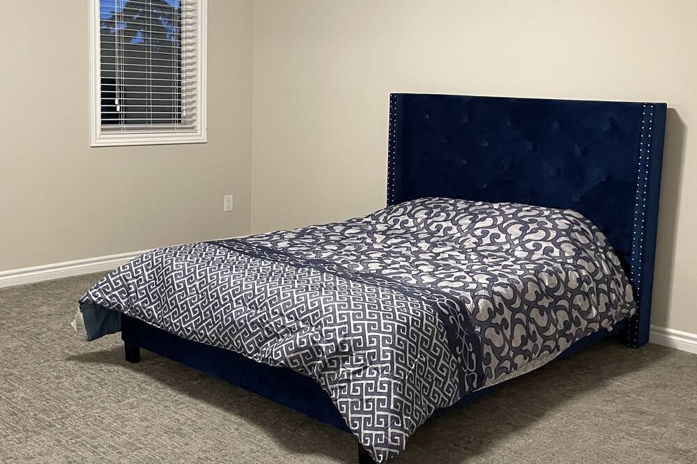 Photo of Bedroom in Welland